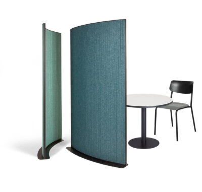KIM Stellwand Welle gebogen gruen blau tisch1