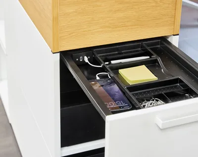 Embru e Q Modulsystem Desk Modul Innen USB Anschluss