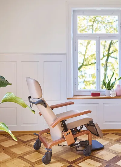 Embru Pflegesessel Gaia Stimmung Zimmer Seite