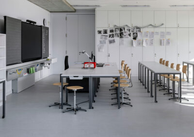 Embru Wandtafel mit Display