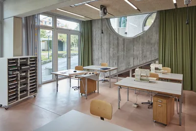 Embru TTG Korpus Naehmaschine Naehmaschinenkorpus Handarbeit Textil