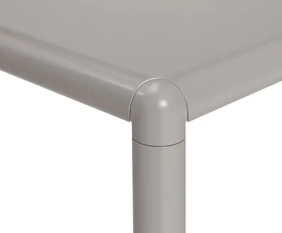 Detail Übergang Tischbein zu Platte