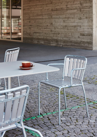 Embru Hafeli Gartenstuhl Outdoorstuhl Silber Aluminium Heafeli Tisch Campo Bar Kaffee